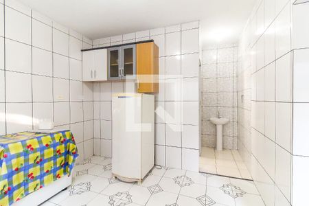 Cozinha de casa para alugar com 2 quartos, 100m² em Vila Campanela, São Paulo