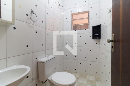 Banheiro  de casa para alugar com 1 quarto, 46m² em Vila Santo Estefano, São Paulo