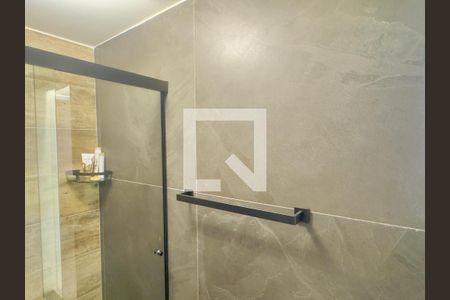 Banheiro de apartamento para alugar com 1 quarto, 48m² em Vila Itapegica, Guarulhos