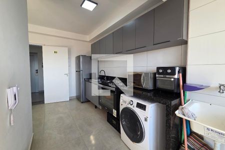 Cozinha de apartamento para alugar com 2 quartos, 110m² em Guilhermina, Praia Grande
