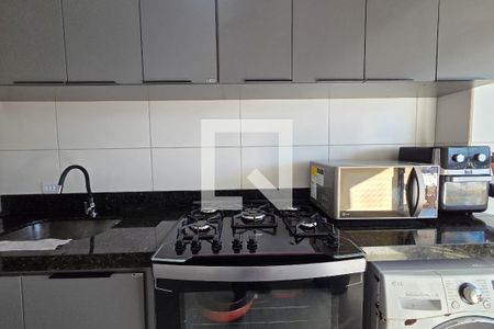 Cozinha de apartamento para alugar com 2 quartos, 110m² em Guilhermina, Praia Grande