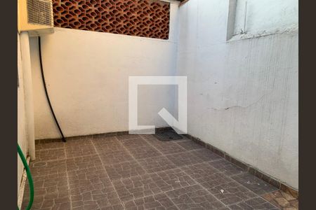 Quintal de casa de condomínio para alugar com 2 quartos, 50m² em Taquara, Rio de Janeiro