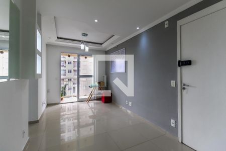 Sala de apartamento para alugar com 2 quartos, 47m² em Jardim das Oliveiras, São Paulo