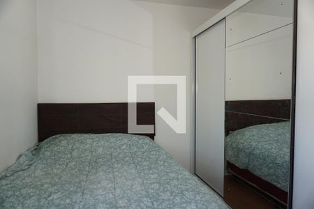 Quarto 1 de casa para alugar com 2 quartos, 50m² em Parque Pirajussara, Embu das Artes