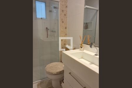 Banheiro de apartamento à venda com 3 quartos, 74m² em Parque Prado, Campinas