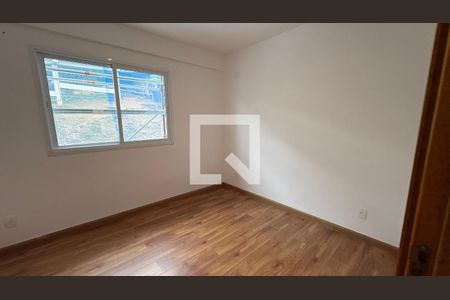 Quarto 1 de apartamento para alugar com 2 quartos, 72m² em Valparaíso, Petrópolis