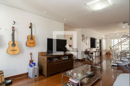 Sala de casa à venda com 3 quartos, 280m² em Vila Ida, São Paulo