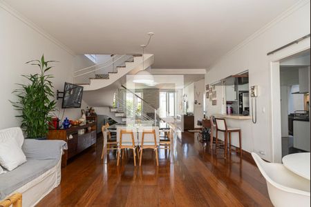 Sala de casa à venda com 3 quartos, 280m² em Vila Ida, São Paulo