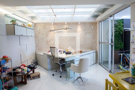 Escritório de apartamento à venda com 3 quartos, 263m² em Buritis, Belo Horizonte