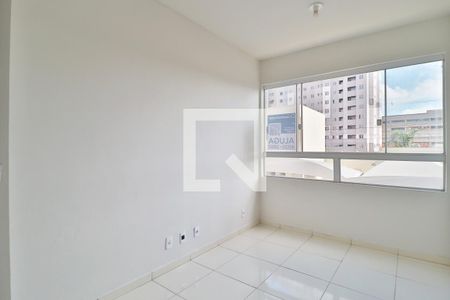 Sala de apartamento para alugar com 2 quartos, 45m² em Laranjeiras, Uberlândia