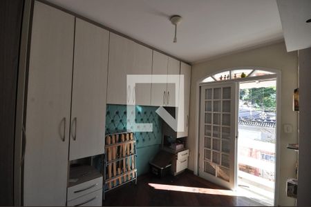 Quarto 2 de casa para alugar com 2 quartos, 65m² em Vila Irmaos Arnoni, São Paulo