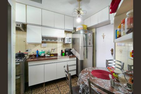 Cozinha de apartamento à venda com 3 quartos, 90m² em Tijuca, Rio de Janeiro