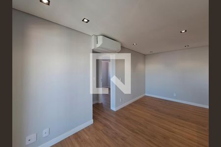 Sala de apartamento para alugar com 2 quartos, 50m² em Jardim São Paulo, São Paulo