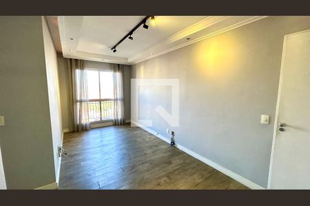 Sala de apartamento para alugar com 2 quartos, 61m² em Jardim Sao Judas Tadeu, Guarulhos