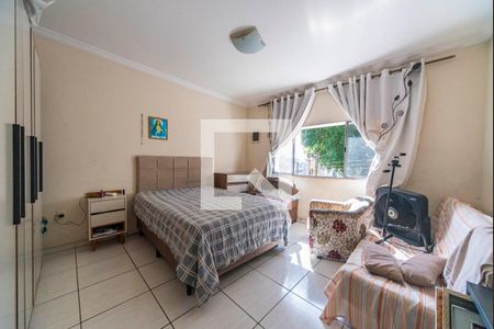Sala 2 de casa à venda com 3 quartos, 250m² em Jardim do Estádio, Santo André