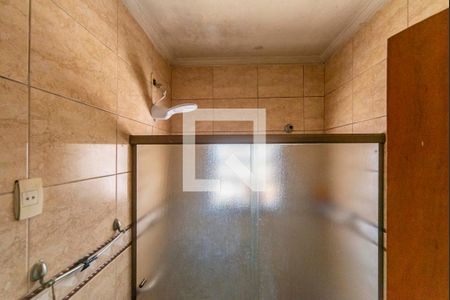 Banheiro 1 de casa à venda com 3 quartos, 250m² em Jardim do Estádio, Santo André