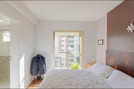 Suíte 2 de apartamento para alugar com 4 quartos, 165m² em Vila Mariana, São Paulo