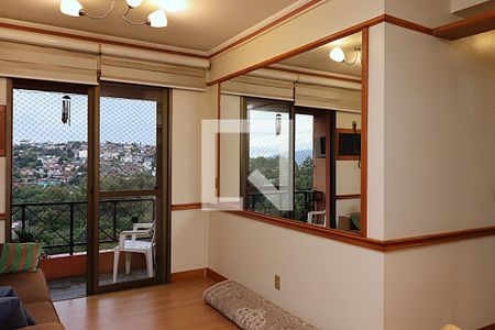 Sala de apartamento para alugar com 3 quartos, 55m² em Jardim Carvalho, Porto Alegre