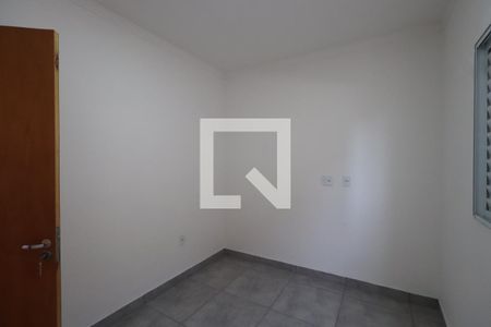 Quarto 1 de apartamento para alugar com 2 quartos, 42m² em Vila Carrão, São Paulo