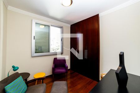 Quarto de apartamento à venda com 2 quartos, 130m² em Cruzeiro, Belo Horizonte