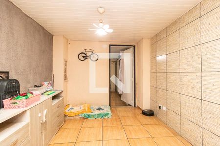 Quarto 1 de casa de condomínio para alugar com 2 quartos, 70m² em Sítio Cercado, Curitiba