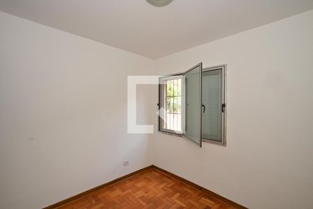 Quarto 1 de apartamento para alugar com 2 quartos, 54m² em Jardim das Palmas, São Paulo