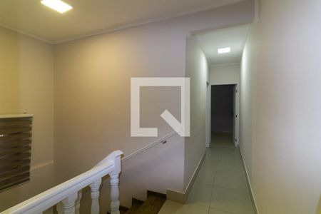 Corredor dos Quartos de casa para alugar com 3 quartos, 180m² em Parque Independencia, São Paulo