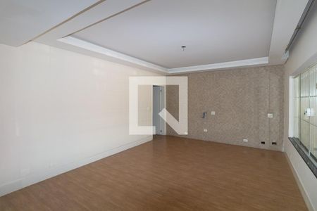 Sala de casa para alugar com 3 quartos, 180m² em Parque Independencia, São Paulo