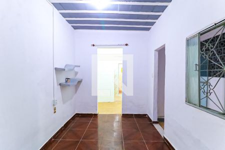 Sala de casa para alugar com 1 quarto, 44m² em Pilares, Rio de Janeiro