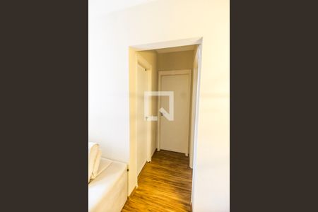 Corredor de apartamento para alugar com 2 quartos, 51m² em Centro, Barueri