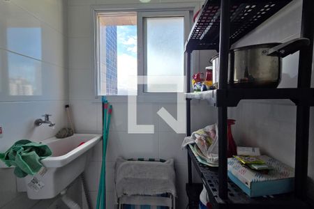 Área de Serviço de apartamento para alugar com 2 quartos, 100m² em Guilhermina, Praia Grande
