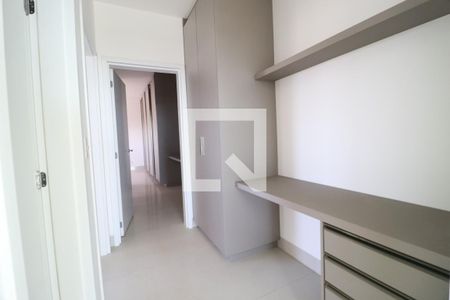 Corredor - Armário de apartamento para alugar com 3 quartos, 145m² em Tubalina, Uberlândia