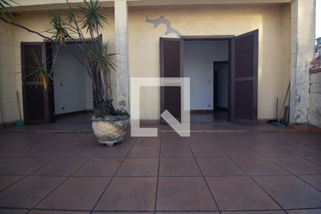 Terraço de casa à venda com 3 quartos, 143m² em Vila Fidalgo, São Paulo