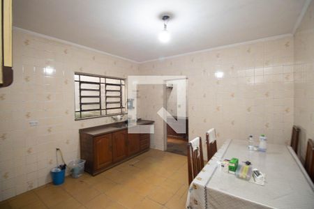 Cozinha  de casa à venda com 3 quartos, 143m² em Vila Fidalgo, São Paulo