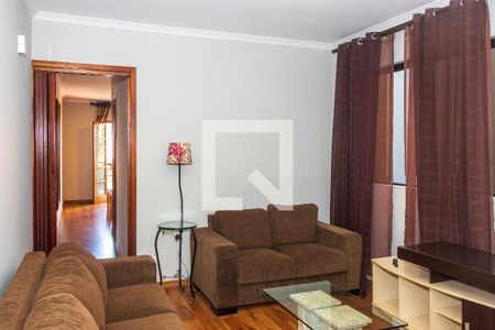 Sala de TV de casa para alugar com 3 quartos, 240m² em Vila do Castelo, São Paulo