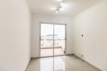 Sala  de apartamento para alugar com 3 quartos, 68m² em Vila Fernandes, São Paulo