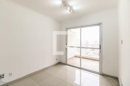 Sala  de apartamento para alugar com 3 quartos, 68m² em Vila Fernandes, São Paulo
