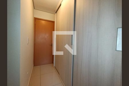 Quarto de apartamento para alugar com 4 quartos, 108m² em Subsetor Sul - 7 (S-7), Ribeirão Preto