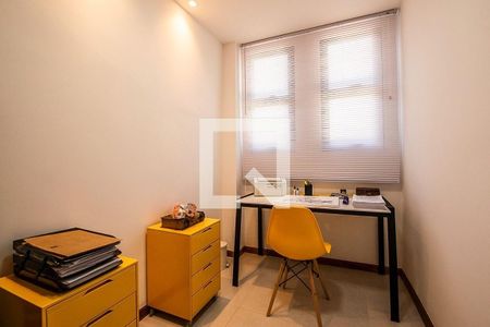 Quarto de casa para alugar com 4 quartos, 230m² em Camboinhas, Niterói