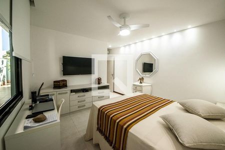 Quarto de casa para alugar com 4 quartos, 230m² em Camboinhas, Niterói