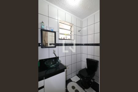 Banheiro de casa à venda com 3 quartos, 140m² em Campanário, Diadema
