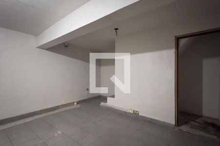 Porão de casa à venda com 4 quartos, 200m² em Vila Nossa Senhora de Fatima, Guarulhos