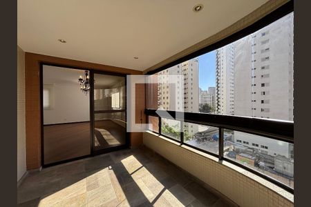 Varanda de apartamento para alugar com 3 quartos, 180m² em Indianópolis, São Paulo