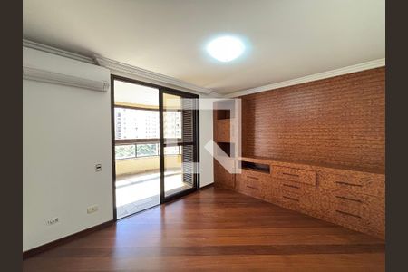 Sala de TV de apartamento para alugar com 3 quartos, 180m² em Indianópolis, São Paulo