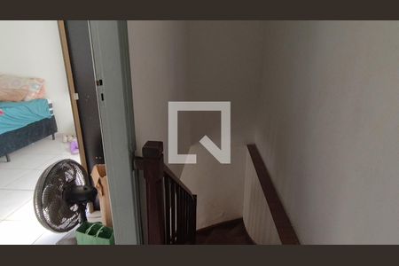 Corredor de casa à venda com 2 quartos, 180m² em Moinho Velho, São Paulo