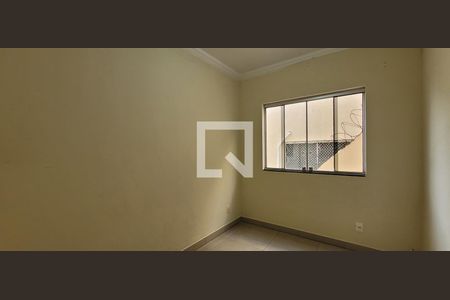 quarto 1  de casa à venda com 3 quartos, 77m² em Residencial Lagoa, Betim