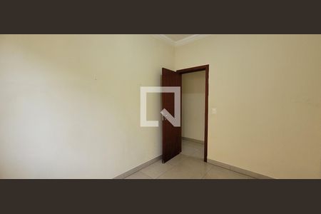 quarto 1  de casa à venda com 3 quartos, 77m² em Residencial Lagoa, Betim