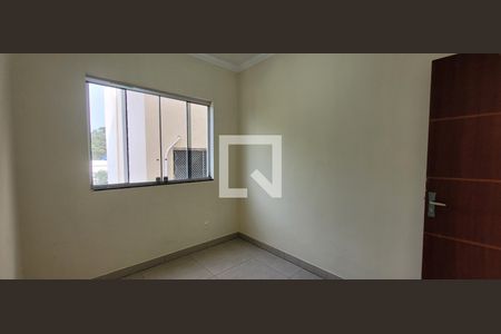 quarto 2 de casa à venda com 3 quartos, 77m² em Residencial Lagoa, Betim