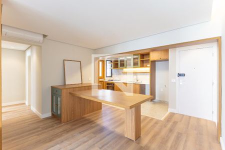 Sala de apartamento à venda com 2 quartos, 75m² em Vila Olímpia, São Paulo