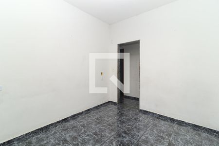 Sala de casa para alugar com 3 quartos, 120m² em Realengo, Rio de Janeiro